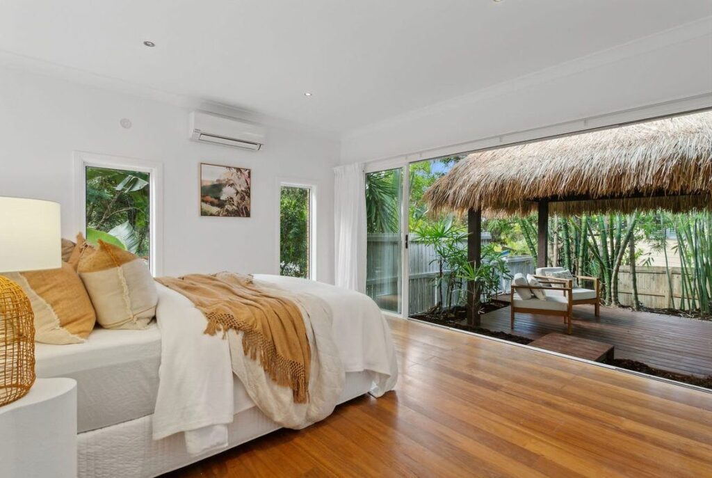 Currumbin Waters, 4223